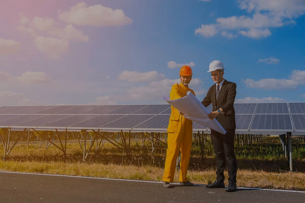 Ev Çatılarında GES Dönemi: Yeni Yönetmelik ile Güneş Enerjisine Teşvik Artıyor